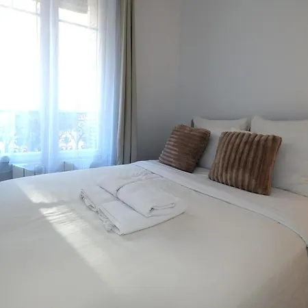 Apartamento Au Coeur De Marais Dans Centre De Paris