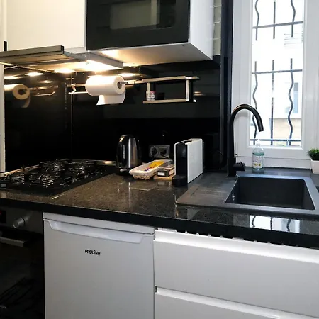 Au Coeur De Marais Dans Centre De Apartamento *